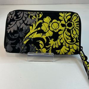 Vera Bradley Zip Around Wallet/Wristlet Retired Baroque Pattern